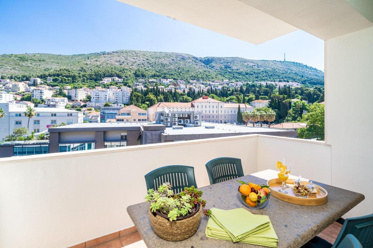 Down Town Apartments - Dubrovnik Centre Bagian luar foto