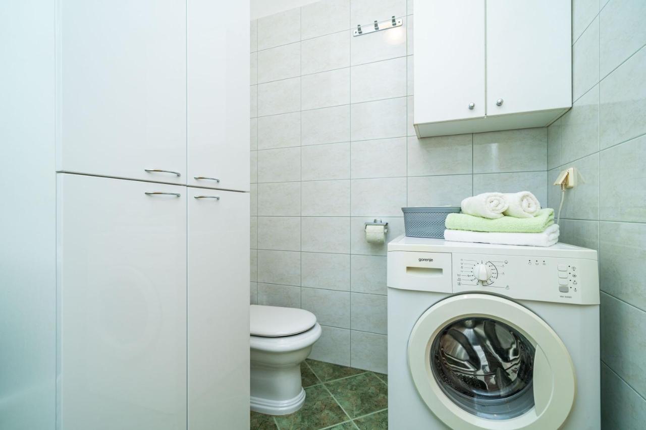 Down Town Apartments - Dubrovnik Centre Bagian luar foto