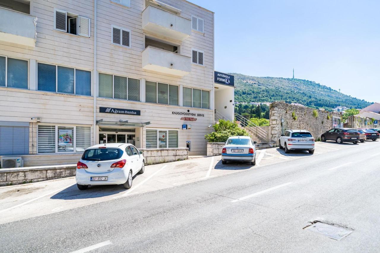 Down Town Apartments - Dubrovnik Centre Bagian luar foto